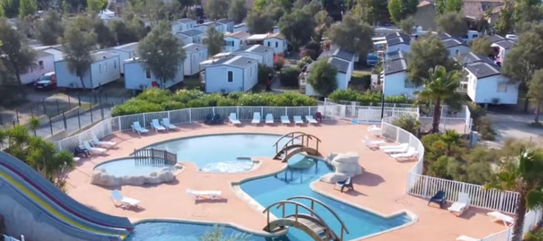 L'espace aquatique du Domaine de Saint Maurice vu du ciel